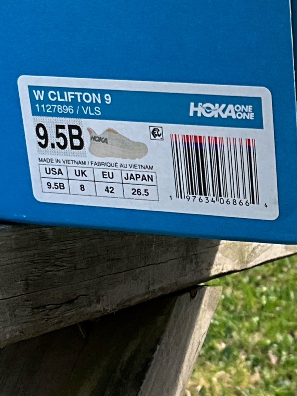 Hoka Clifton 9 Women’s Sneakers - Picture 9 of 9